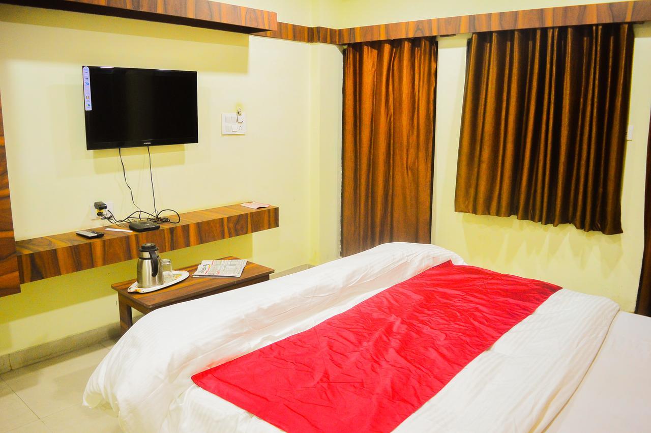 Hotel Kalash Удджайн Екстер'єр фото